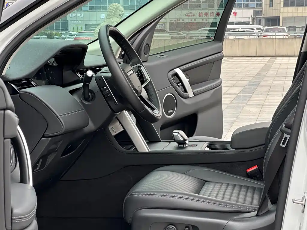 Land Rover Discovery Sport — фото 8