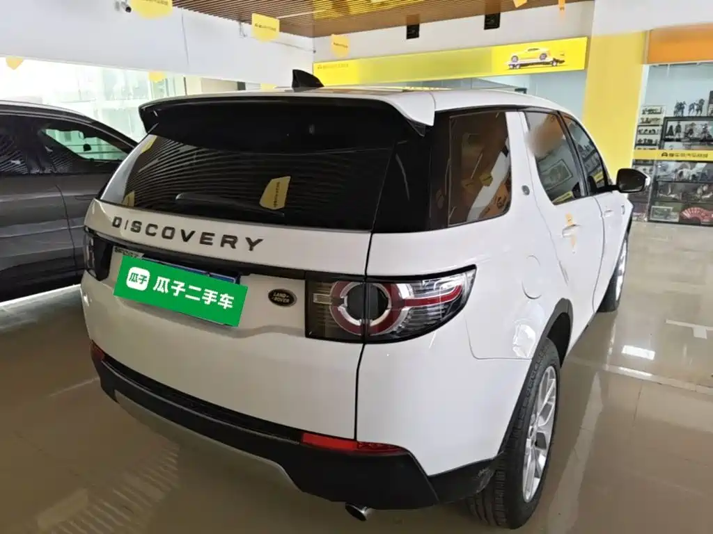 Land Rover Discovery Sport — фото 7