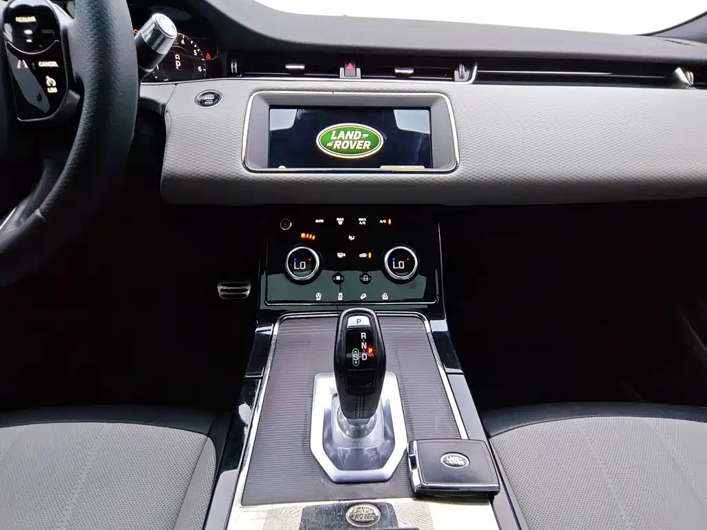 Land Rover Evoque — фото 8