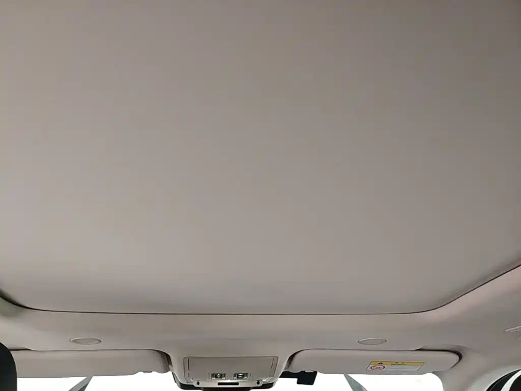 Land Rover Evoque — фото 18