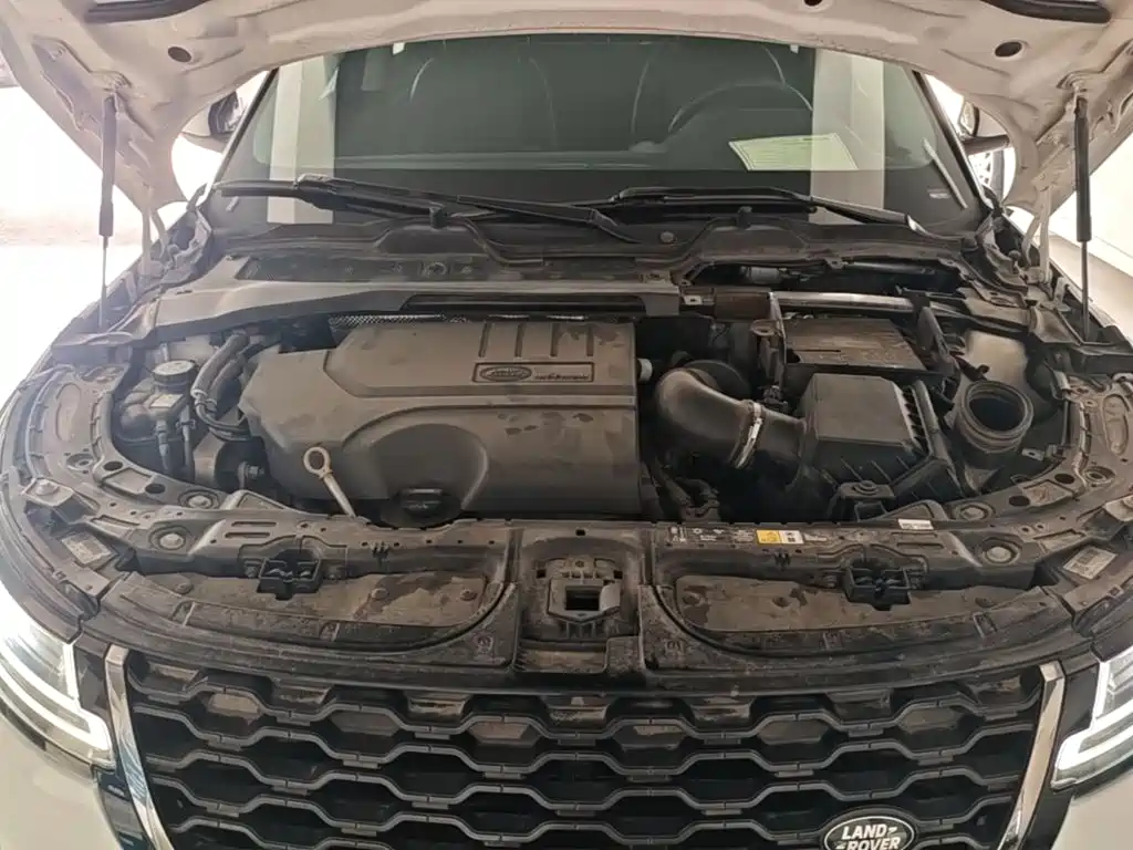 Land Rover Evoque — фото 20