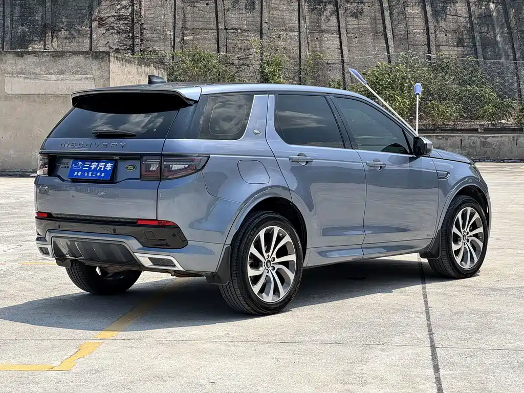 Land Rover Discovery Sport — фото 4
