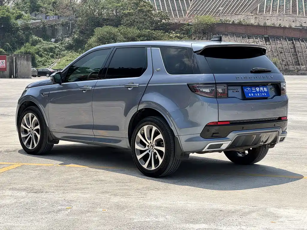 Land Rover Discovery Sport — фото 6