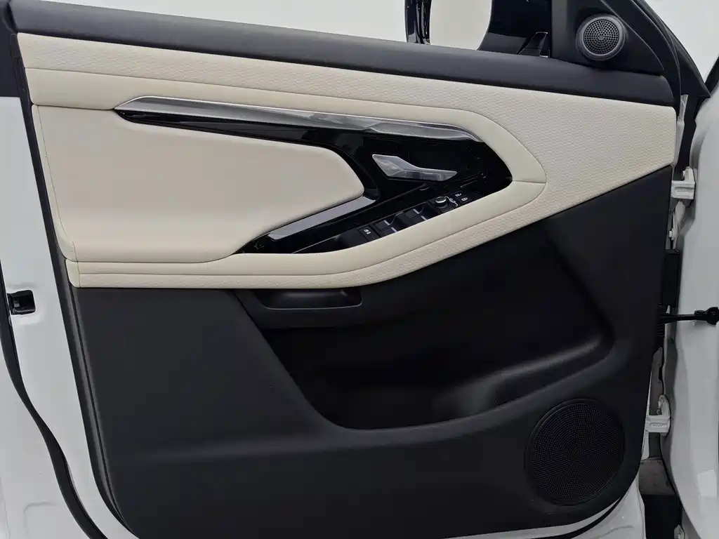 Land Rover Evoque — фото 5