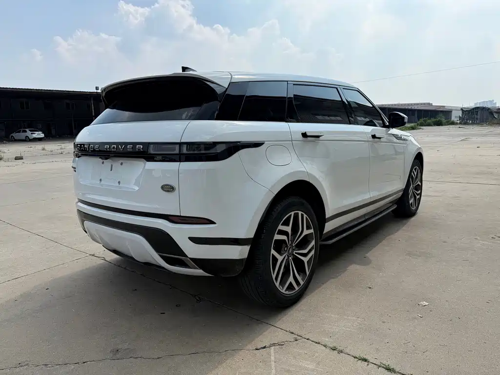 Land Rover Evoque PHEV — фото 9