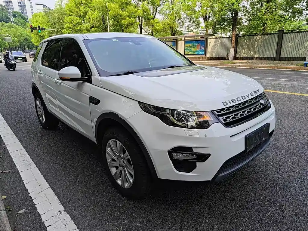 Land Rover Discovery Sport — фото 3