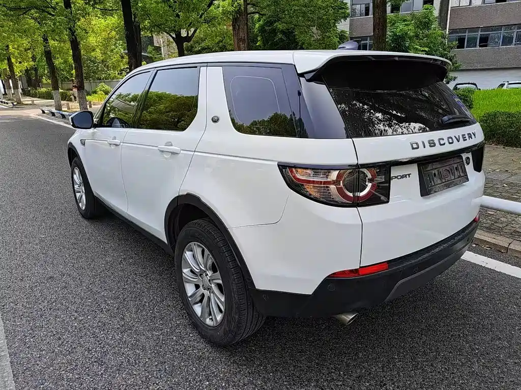Land Rover Discovery Sport — фото 7