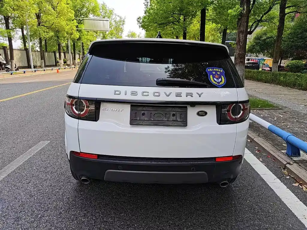 Land Rover Discovery Sport — фото 8