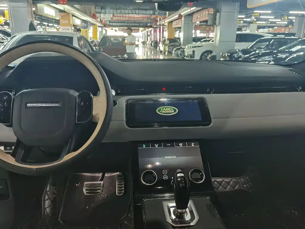 Land Rover Evoque — фото 8