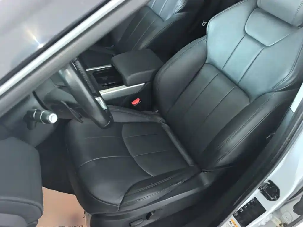 Land Rover Evoque — фото 15
