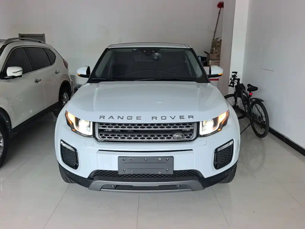Land Rover Evoque — фото 3