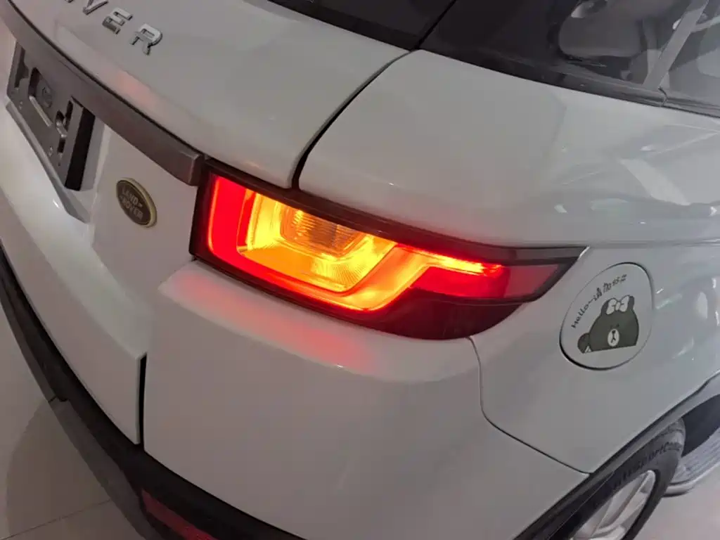 Land Rover Evoque — фото 8