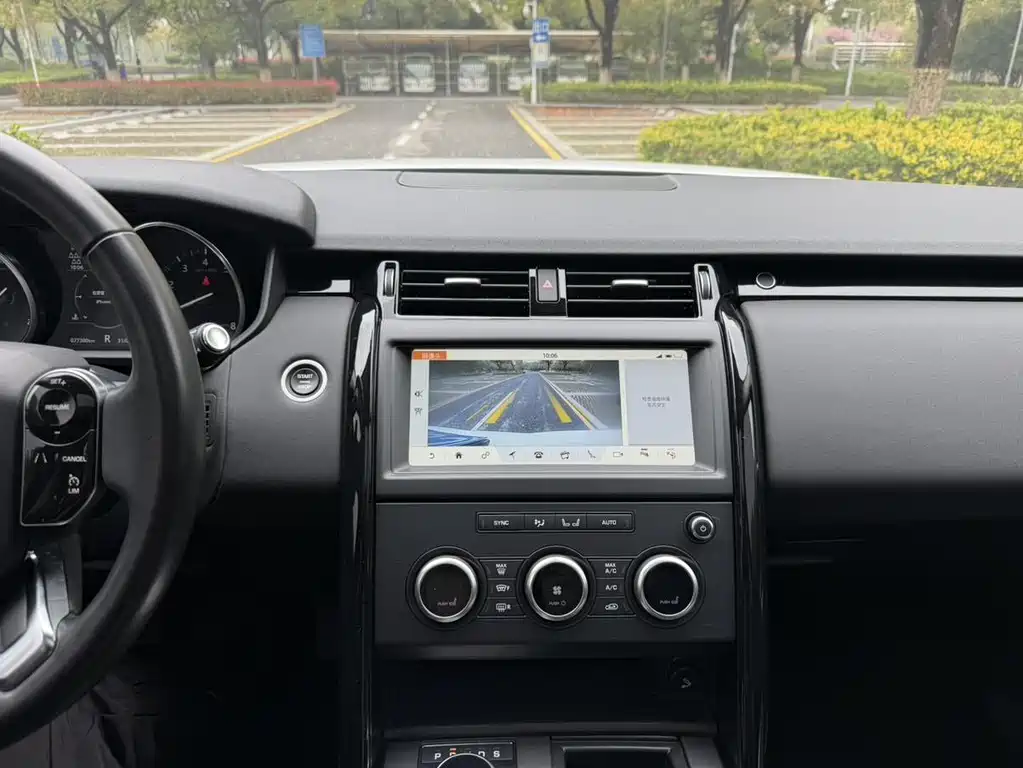 Land Rover Discovery — фото 10