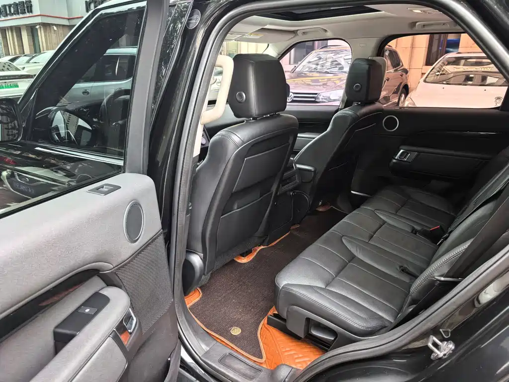Land Rover Discovery — фото 10