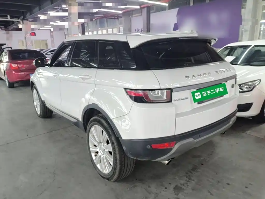 Land Rover Evoque — фото 5