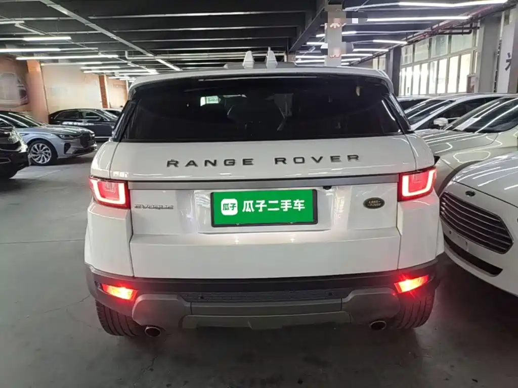 Land Rover Evoque — фото 6