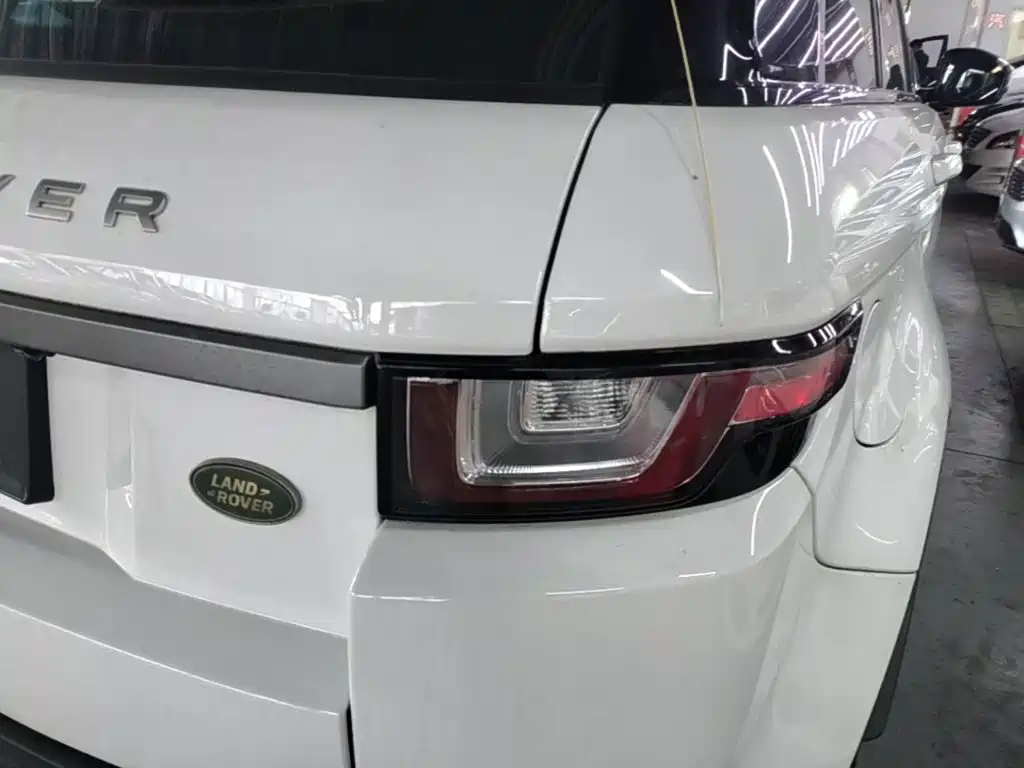 Land Rover Evoque — фото 8