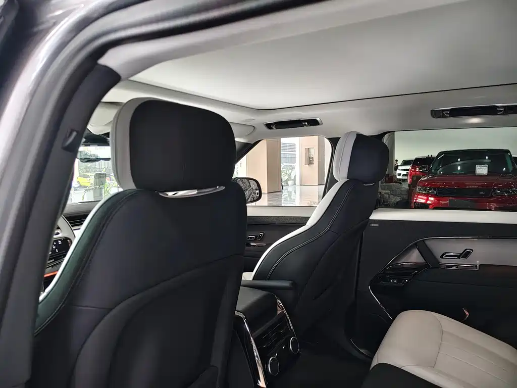 Land Rover Sport — фото 13