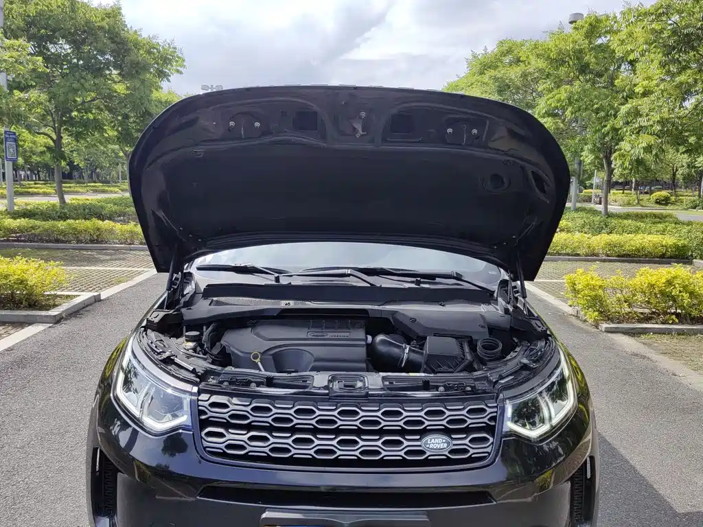 Land Rover Discovery Sport — фото 13
