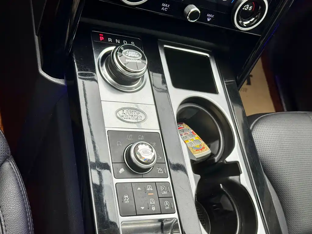 Land Rover Discovery — фото 10