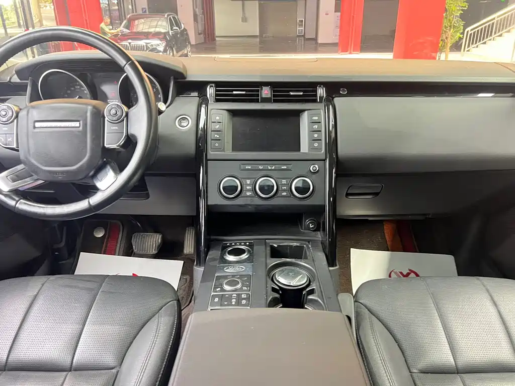 Land Rover Discovery — фото 11