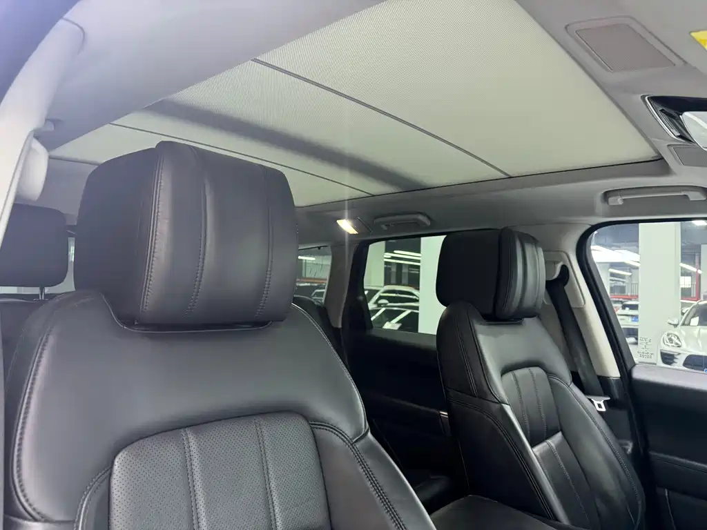Land Rover Sport — фото 13