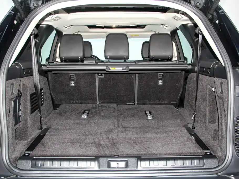 Land Rover Discovery — фото 29