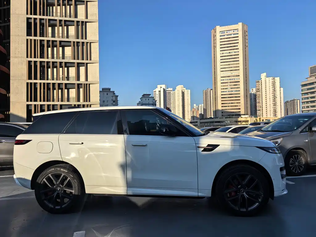 Land Rover Sport — фото 10
