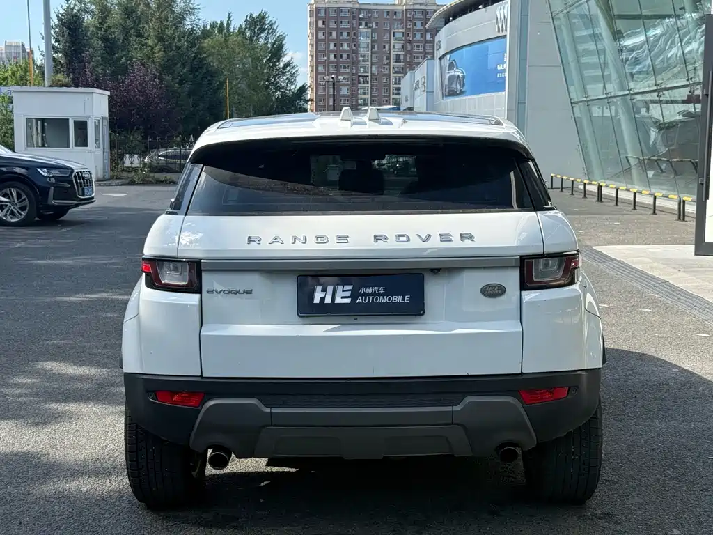 Land Rover Evoque — фото 2