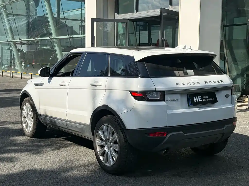 Land Rover Evoque — фото 4