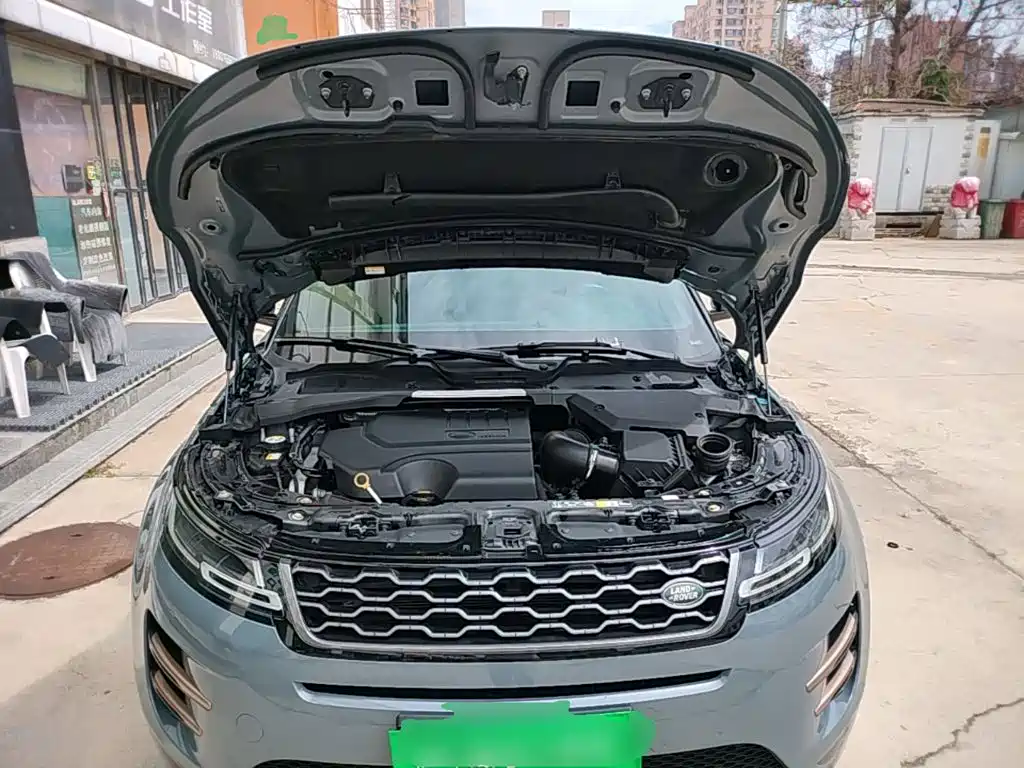 Land Rover Evoque — фото 20
