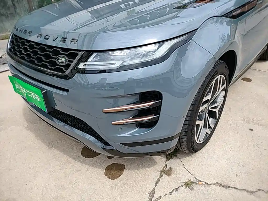 Land Rover Evoque — фото 24