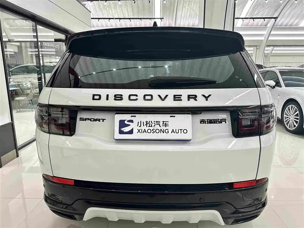 Land Rover Discovery Sport — фото 18