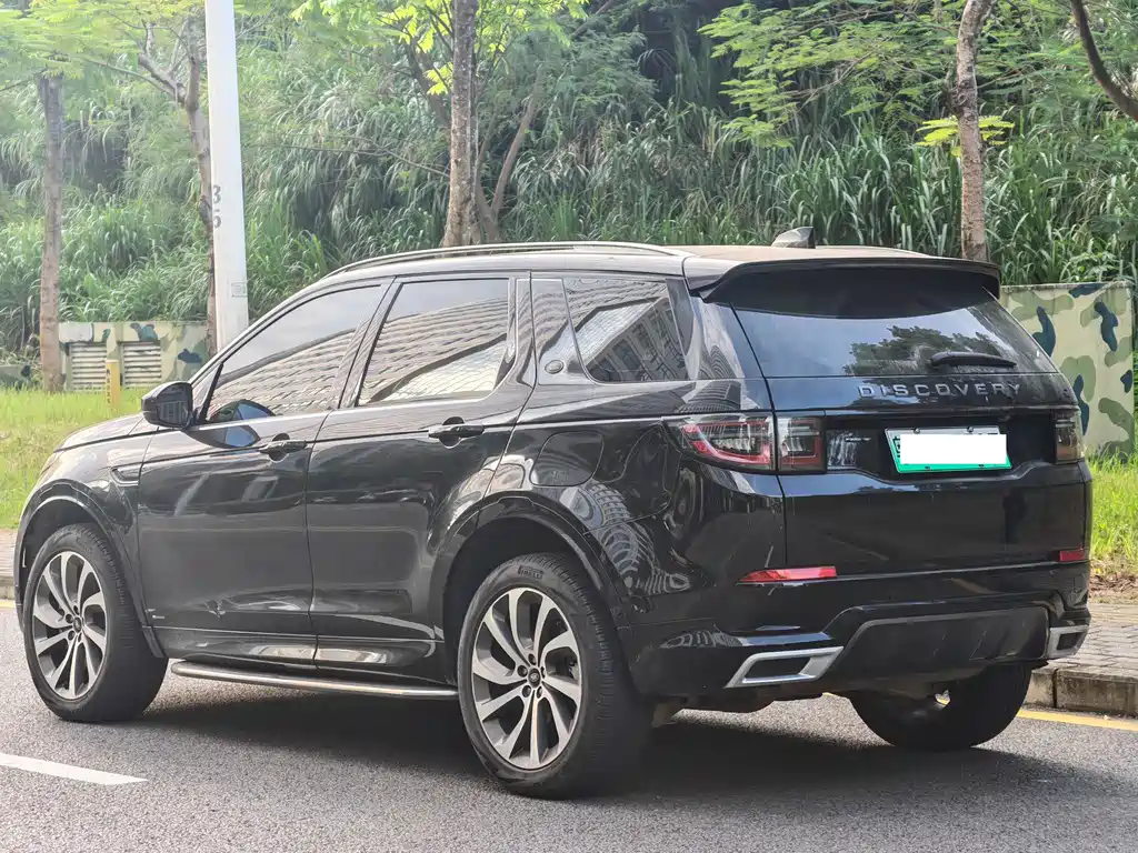 Land Rover Discovery Sport Hybrid — фото 3