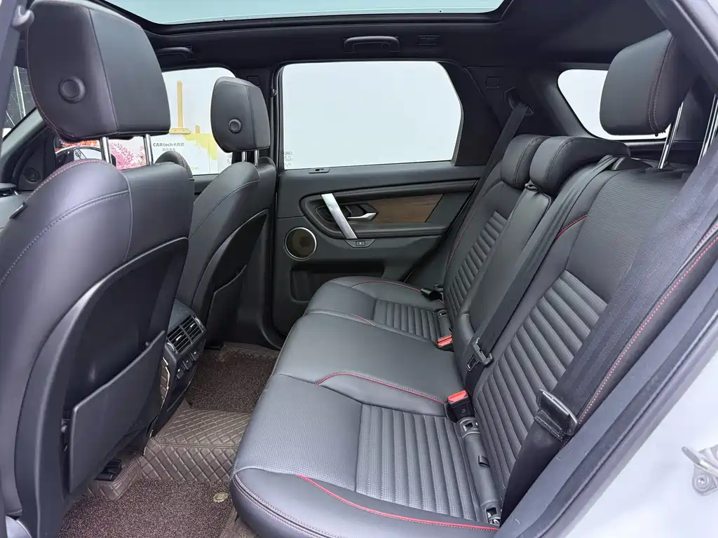 Land Rover Discovery Sport — фото 19