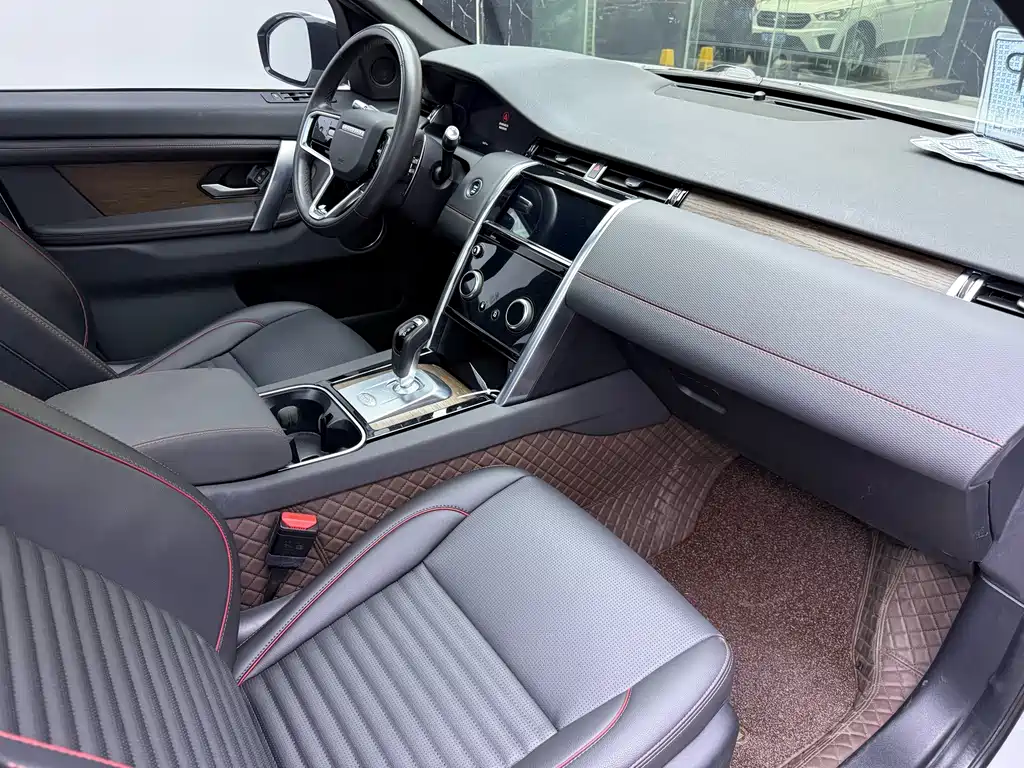 Land Rover Discovery Sport — фото 20