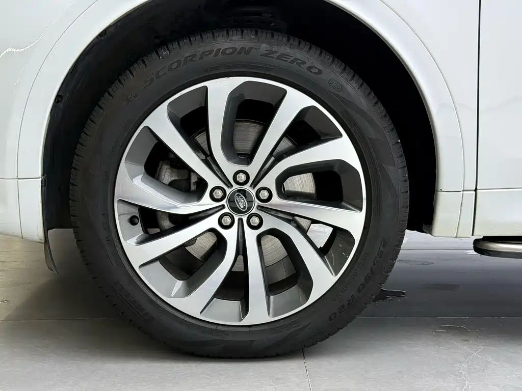 Land Rover Discovery Sport — фото 7