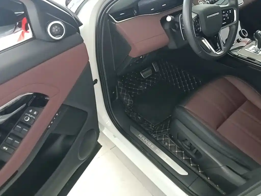 Land Rover Evoque — фото 16