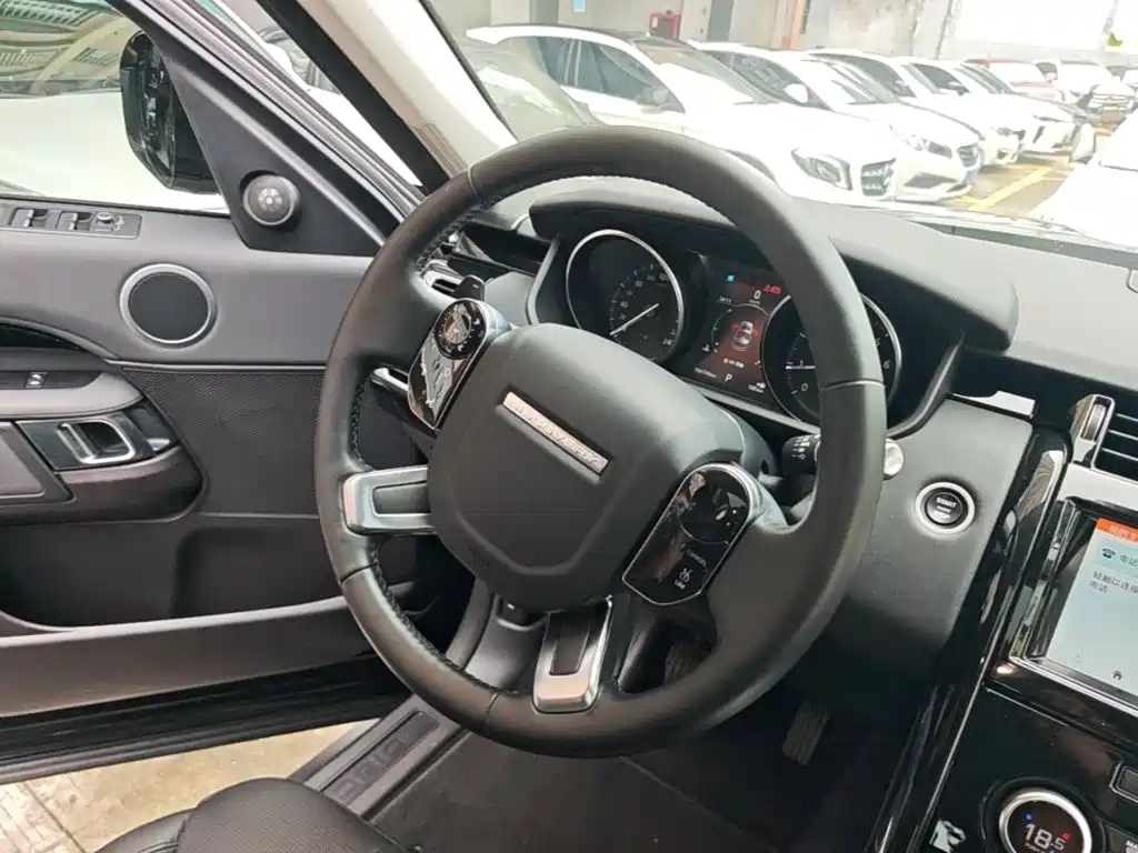 Land Rover Discovery — фото 11