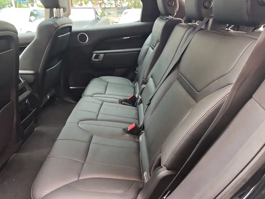 Land Rover Discovery — фото 17