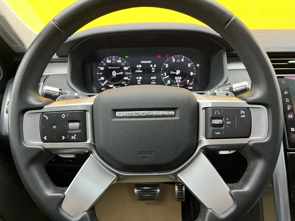 Land Rover Discovery — фото 14