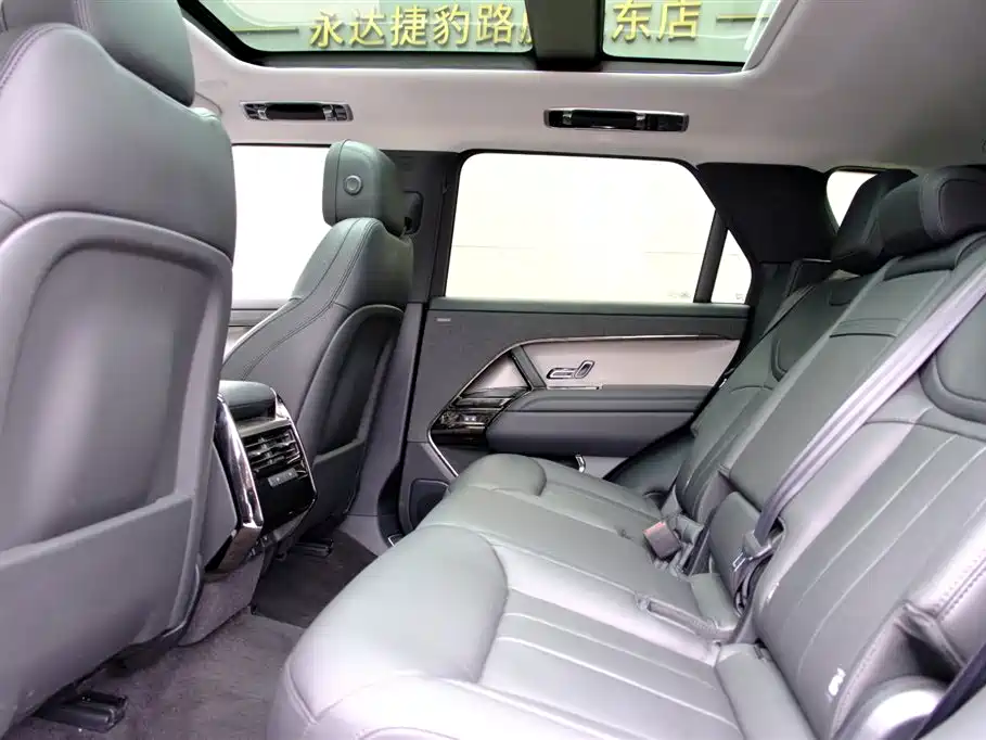 Land Rover Sport — фото 13