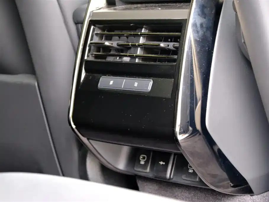 Land Rover Sport — фото 19