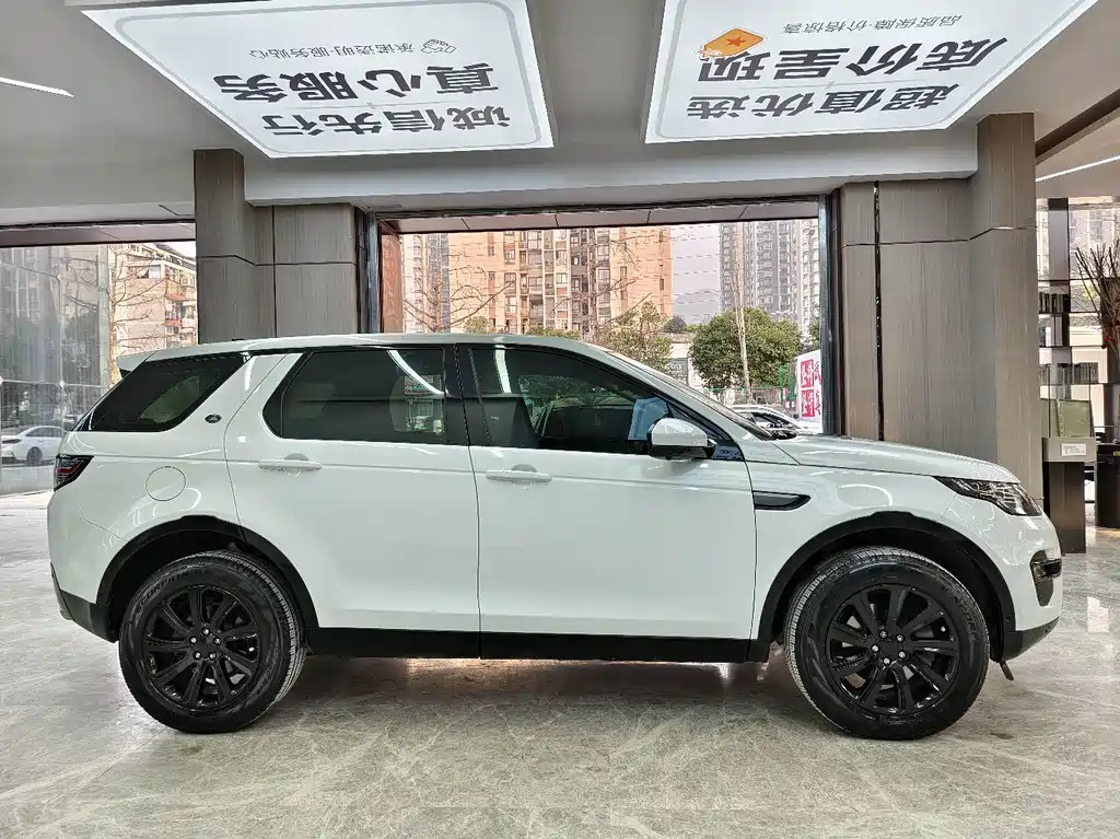 Land Rover Discovery Sport — фото 6