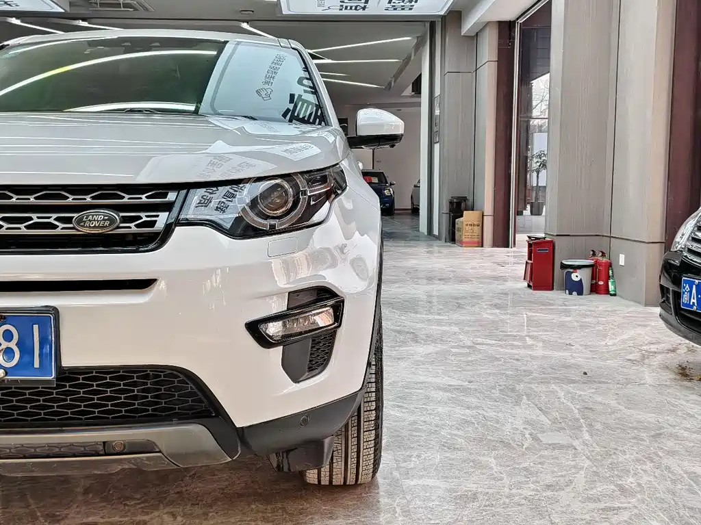 Land Rover Discovery Sport — фото 7