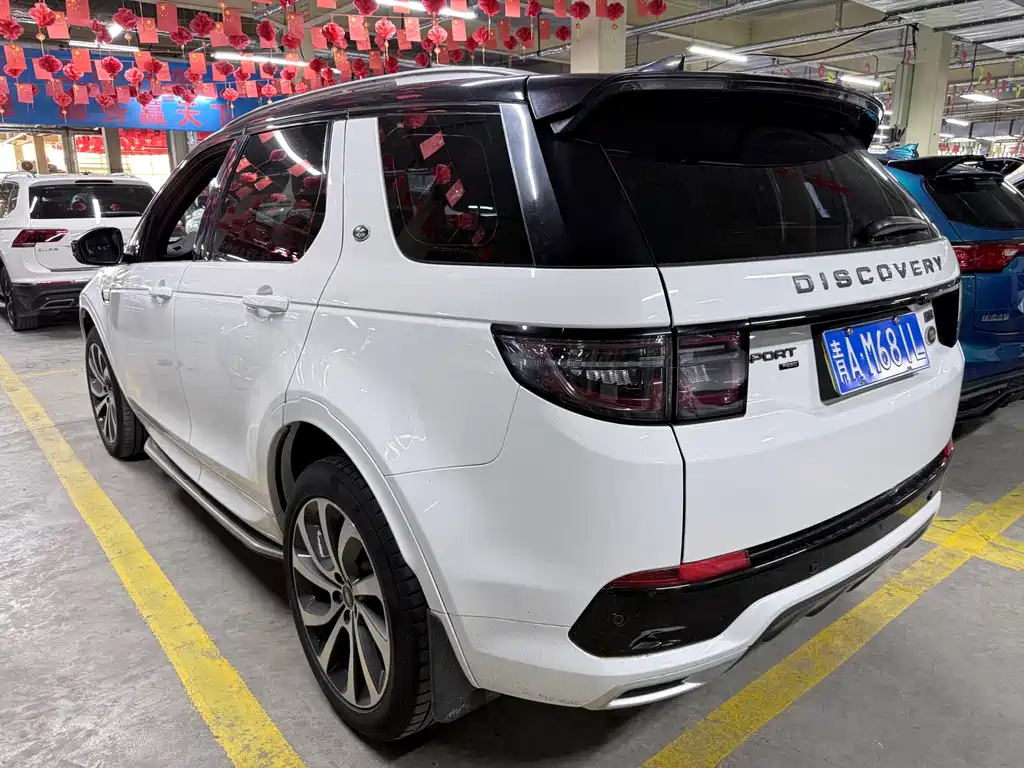 Land Rover Discovery Sport — фото 17