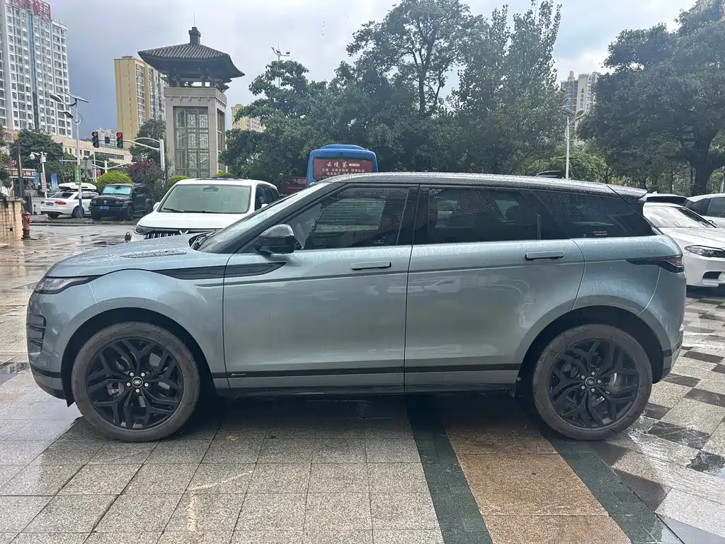 Land Rover Evoque — фото 4