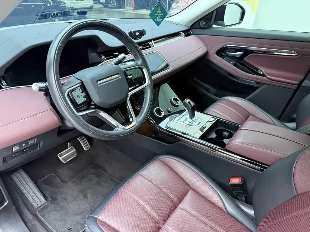Land Rover Evoque — фото 18