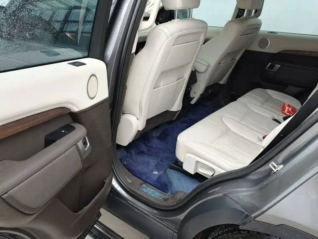 Land Rover Discovery — фото 10