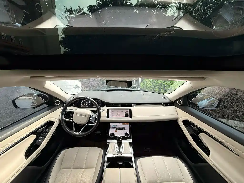 Land Rover Evoque — фото 4